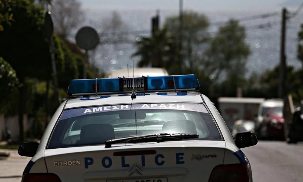 Συναγερμός στα Άνω Λιόσια: Γάζωσαν με σφαίρες σπίτι και εξαφανίστηκαν